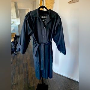 London Fog Black Trench ❤️